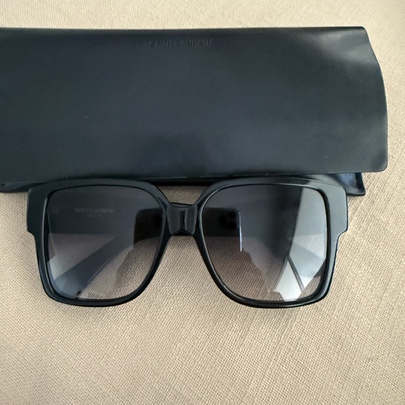 SAINT LAURENT sunglasses ⭐️⭐️⭐️🔥🔥🔥⭐️⭐️⭐️ - Picture 8 of 14